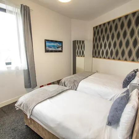 Ideal For Groups - Modern 2 Bedroom Apartment - Free Parking, Transit Links, Close To Stadiums Manchester Exterior photo