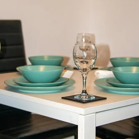 Ideal For Groups - Modern 2 Bedroom Apartment - Free Parking, Transit Links, Close To Stadiums Manchester Exterior photo