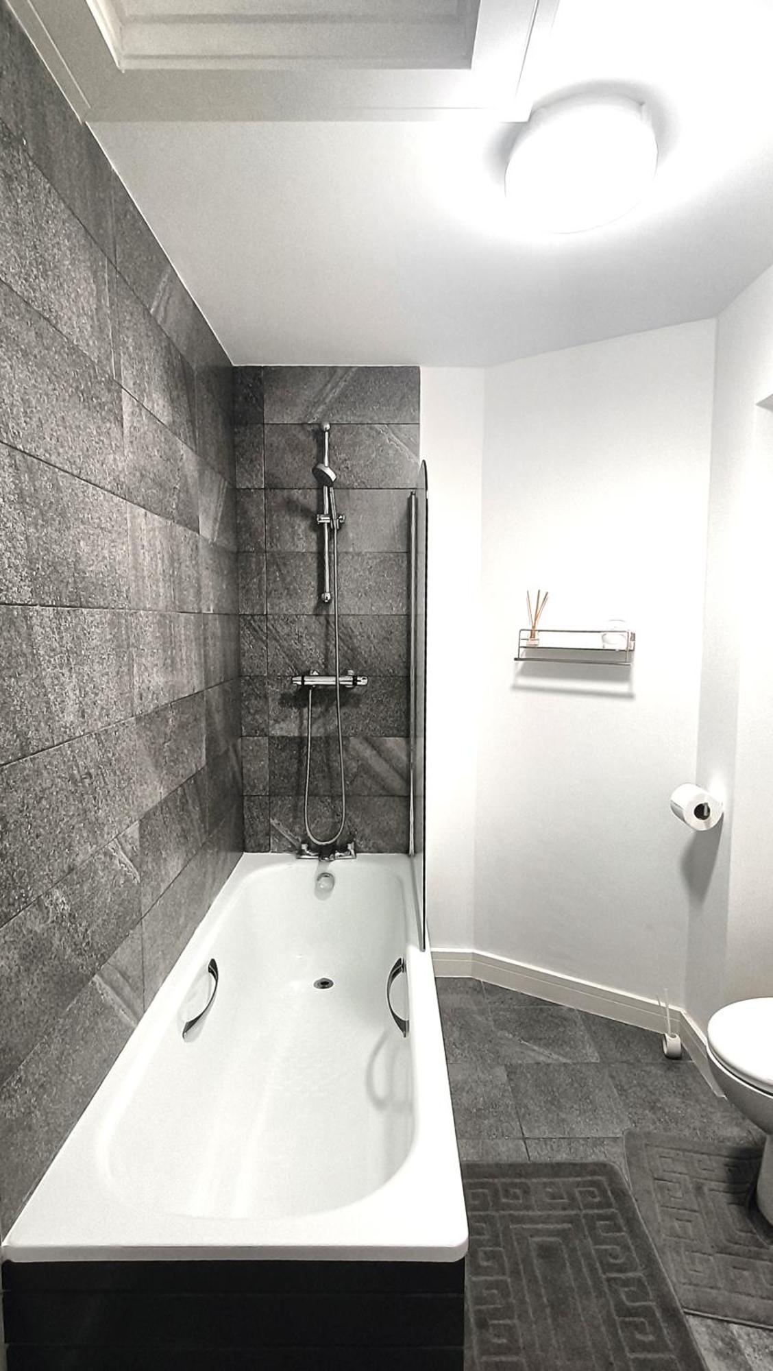 Ideal For Groups - Modern 2 Bedroom - Free Parking, Transit Links, Close To Stadiums Manchester